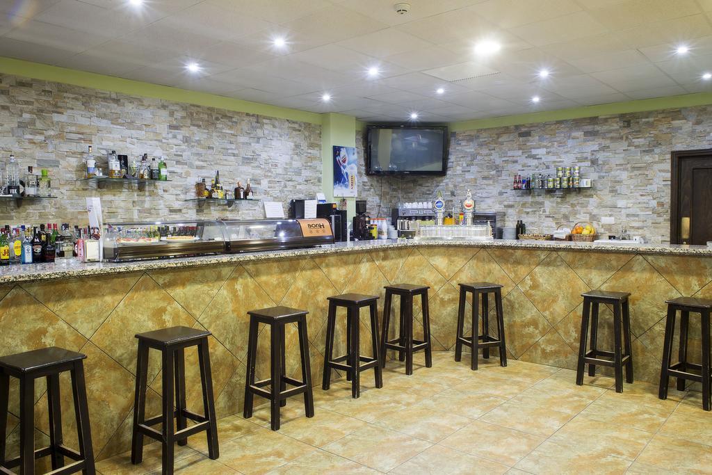 Hotel Restaurante Sostenible La Laguna Brozas Zewnętrze zdjęcie